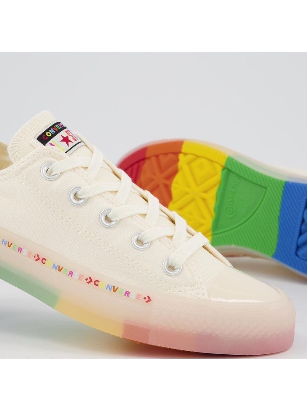 🌈Converse Chuck Taylor All Star rainbow PRIDE unisex Sneakers 165613C